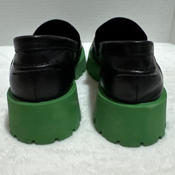 Steve Madden Penny Loafers Size 6 Black Leather Green Chunky Platform Lug Soles - Picture 6 of 7